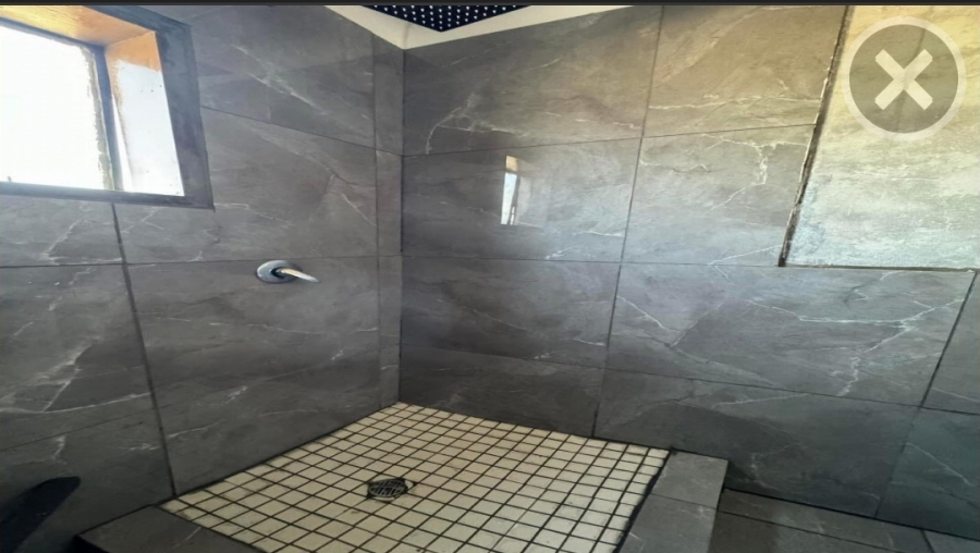 2 Bedroom Property for Sale in Chris Hani Free State